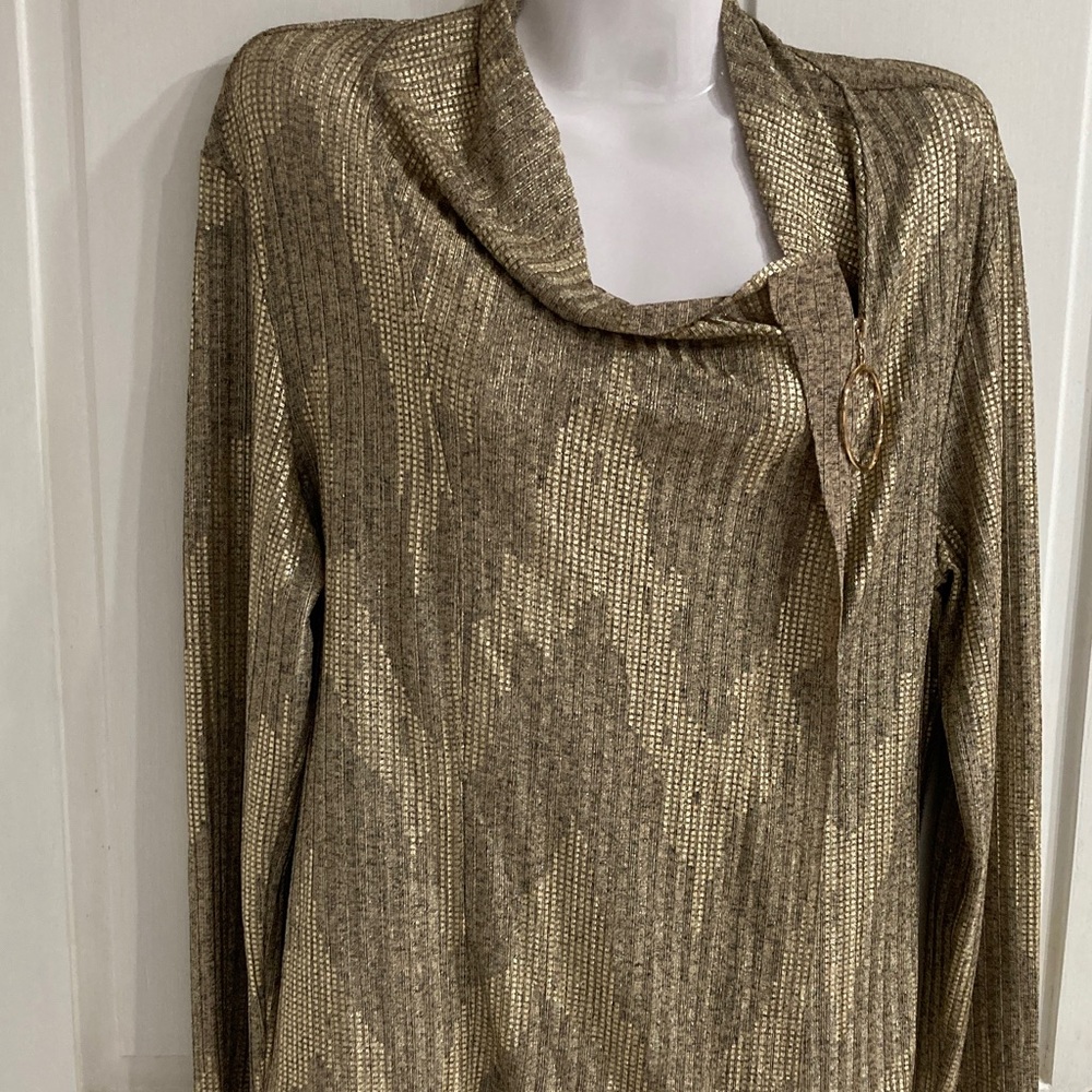 Vintage disco inspiredShimmering Gold Cowl Neck top with large O zipper